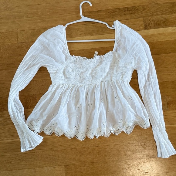 American Eagle square neck smocked babydoll blouse in white eyelet lace NWOT - Picture 5 of 7